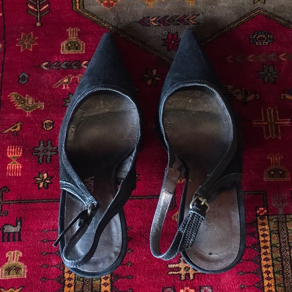 Black Velvet Kate Kuba Slingback Pumps - Picture 3 of 4